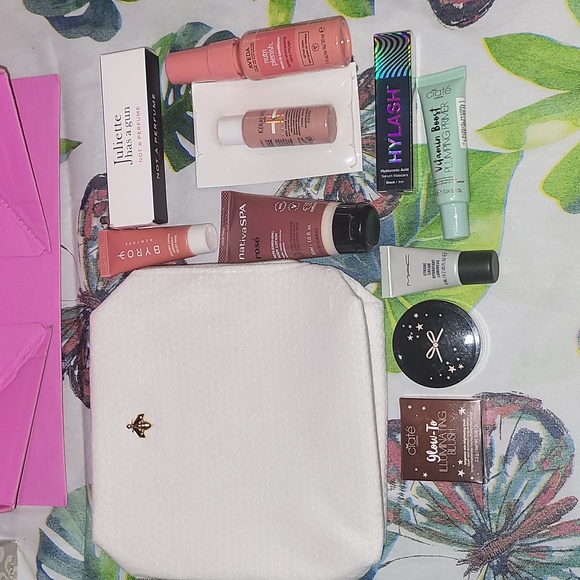 Luxury Travel Sized Bundle NWT 11 Pieces Ciate/MAC/Byroe/Aveda